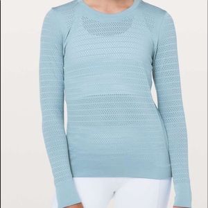 Lululemon Breeze By Long Sleeve | Size 6 | Blue